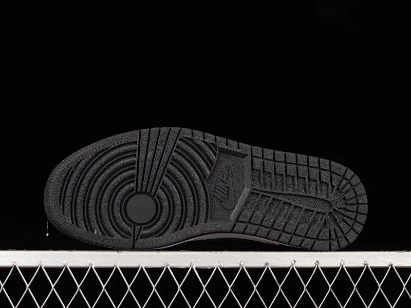 All categories Air Jordan Jordan series basketball shoes Air Jordan 1 Low Travis Scott x Air Jordan 1 Low OG AJ1 Joe 1 white and black barb joint casual sports basketball shoes DM7866-010
